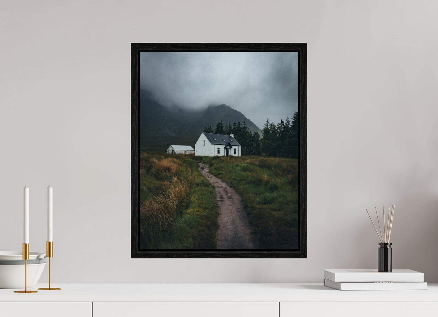 40 x 50 cm, Floater Frame Wee White House