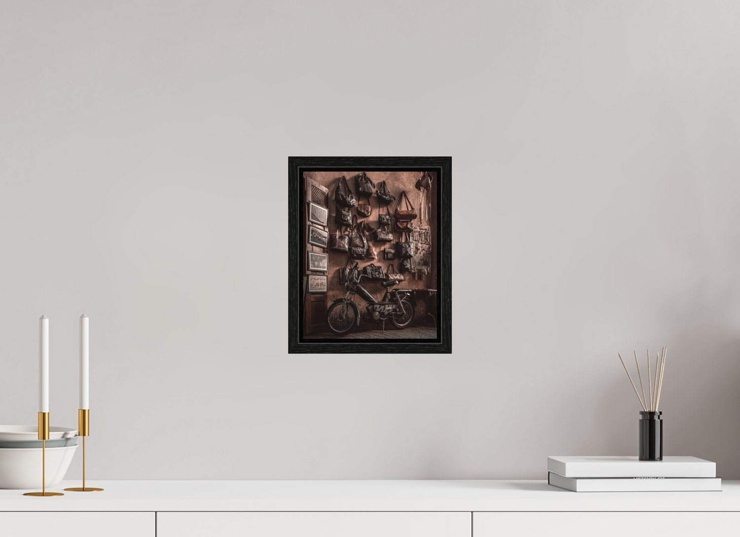 20 x 25 cm, Floater Frame Marrakesh Market Scene